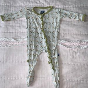 Kickee pants